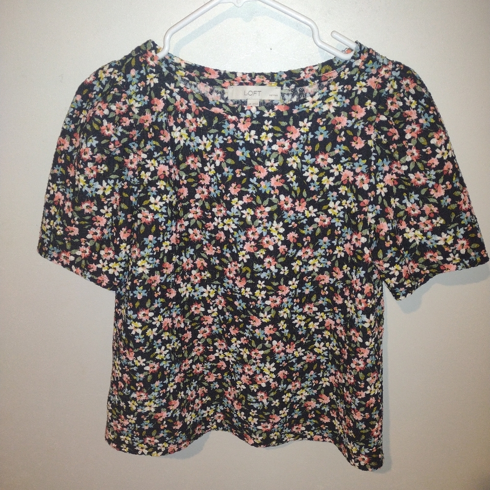 Loft Women's MP Black Floral Patterned Blouse